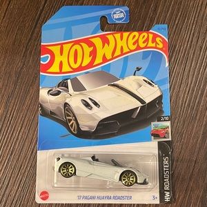 ‘17 Pagani Huayra Roadster HW Roadsters Hot Wheels 2023